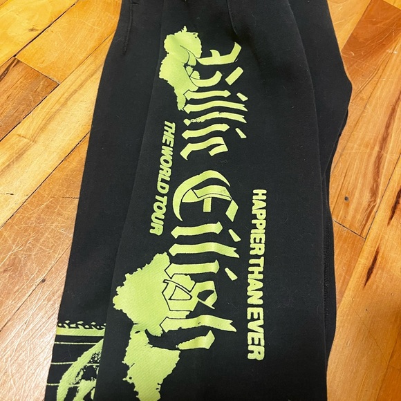 Billie Eilish Happier than Ever tour sweats - Picture 5 of 6
